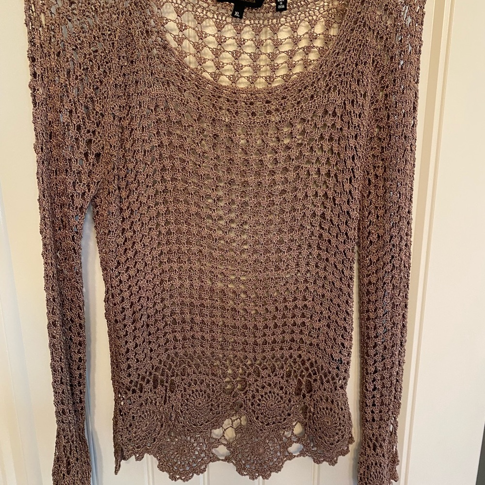 BCBG Taupe crochet Top!!!!